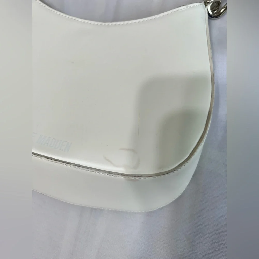 Steve Madden White Half Moon Crescent Chain Accent Y2K Shoulder Purse